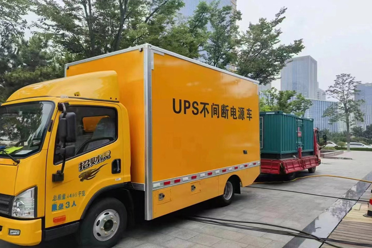 开平发电机租赁施工现场